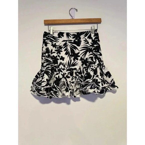 DO+BE Dresses & Skirts - Do + Be Adriana Midi Skirt in Black SIZE S